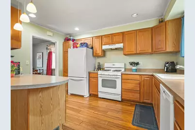 4210 Buckingham Drive, Rockford, IL 61107 - Photo 10