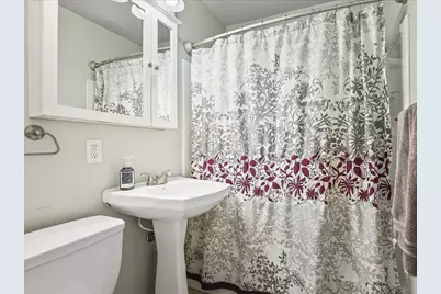 4210 Buckingham Drive, Rockford, IL 61107 - Photo 16