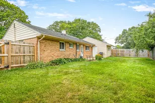 4210 Buckingham Dr, Rockford, IL 61107 - Photo 22