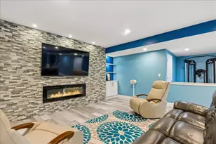 4327 Plantree Rd, Naperville, IL 60564 - Photo 22