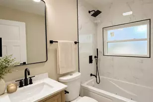 317 S 11th Ave, Maywood, IL 60153 - Photo 4
