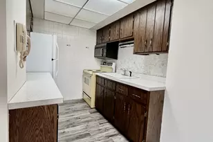 11012 Kilpatrick Ave, Oak Lawn, IL 60453 - Photo 6
