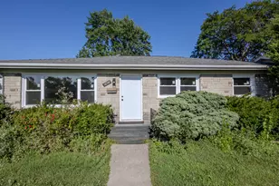 10741 Mason Ave, Chicago Ridge, IL 60415 - Photo 1