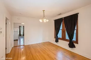 5639 N Karlov Ave, Chicago, IL 60646 - Photo 2