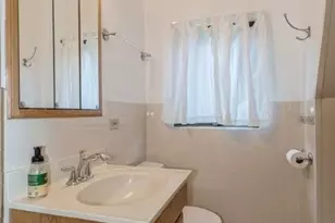 5639 N Karlov Ave, Chicago, IL 60646 - Photo 8