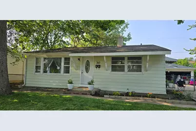 360 Tee Lane, Carpentersville, IL 60110 - Photo 1