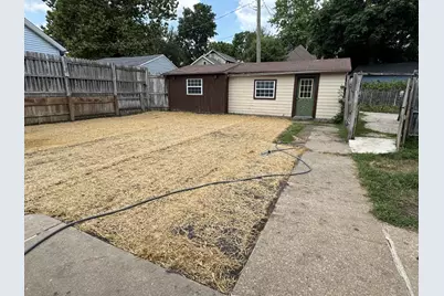 1521 1st Street, Peru, IL 61354 - Photo 14