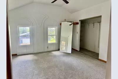 1521 1st Street, Peru, IL 61354 - Photo 10