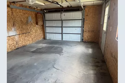 1521 1st Street, Peru, IL 61354 - Photo 16