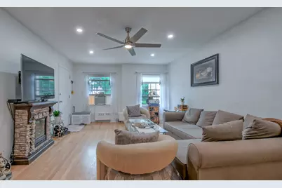 4821 Hull Street #2C, Skokie, IL 60077 - Photo 6