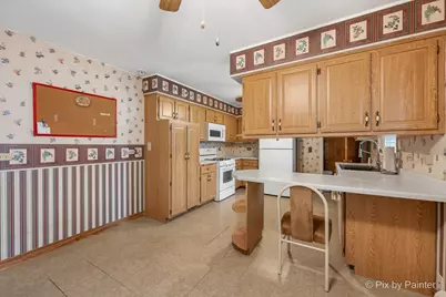 3717 Grandmore Avenue, Gurnee, IL 60031 - Photo 12