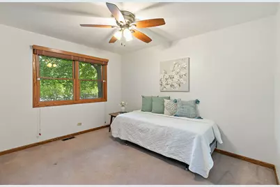 1395 Oakland Drive, Sycamore, IL 60178 - Photo 24