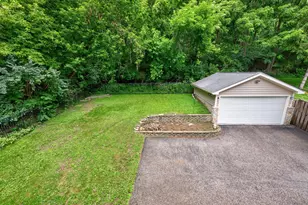 108 N Main St, Algonquin, IL 60102 - Photo 30