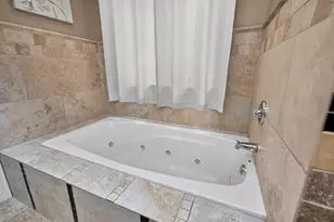 108 N Main St, Algonquin, IL 60102 - Photo 26