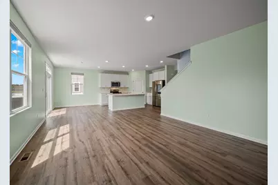 759 Kentshire Circle, Elgin, IL 60124 - Photo 10