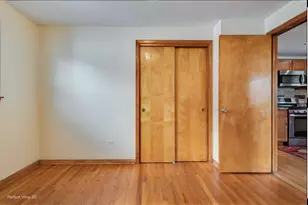 8240 S Woodlawn Ave, Chicago, IL 60619 - Photo 10