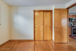 8240 S Woodlawn Ave, Chicago, IL 60619 - Photo 6