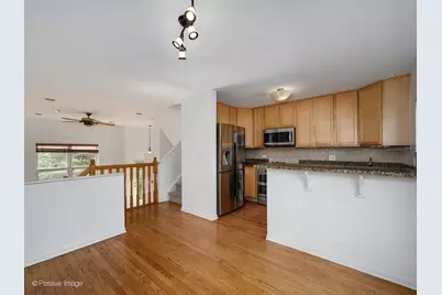 3643 W Cornelia Avenue #B, Chicago, IL 60618 - Photo 12