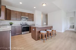 347 N Aspen Dr, Cortland, IL 60112 - Photo 14