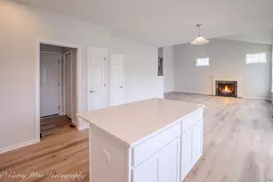 359 N Aspen Dr, Cortland, IL 60112 - Photo 20