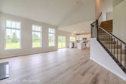 359 N. Aspen Drive, Cortland, IL 60112 - Photo 12