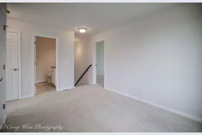 359 N. Aspen Drive, Cortland, IL 60112 - Photo 32
