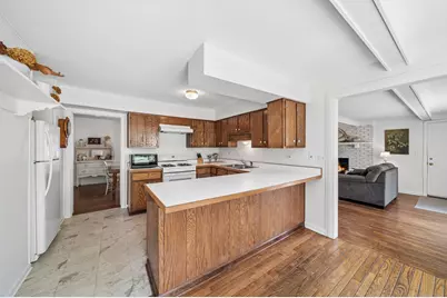 6S370 New Castle Road, Naperville, IL 60540 - Photo 12