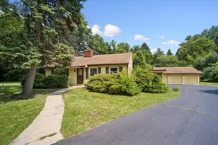 2460 S Benton St, Rolling Meadows, IL 60008 - Photo 1