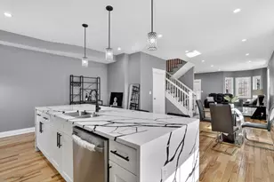 1610 S 5th Ave, Maywood, IL 60153 - Photo 8