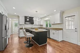 615 E Bailey Rd, Naperville, IL 60565 - Photo 8