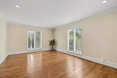 615 E Bailey Road, Naperville, IL 60565 - Photo 4