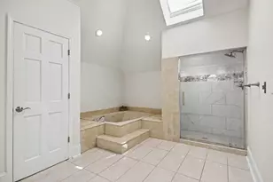 615 E Bailey Rd, Naperville, IL 60565 - Photo 16