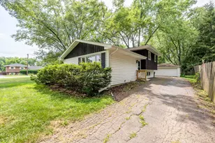 5850 Springside Ave, Downers Grove, IL 60516 - Photo 2