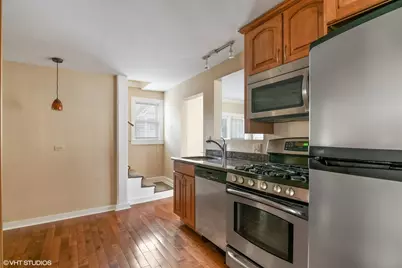 [Address not provided], Libertyville, IL 60048 - Photo 2