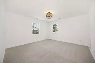 813 Audrey Ave, Joliet, IL 60436 - Photo 12
