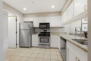5804 Doe Cir, Westmont, IL 60559 - Photo 10