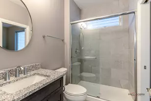 166 Roman Ln, Hawthorn Woods, IL 60047 - Photo 14