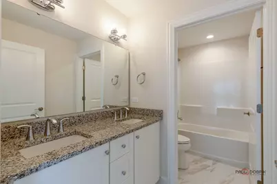 166 Roman Lane, Hawthorn Woods, IL 60047 - Photo 26