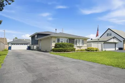5432 137th Street, Crestwood, IL 60418 - Photo 2