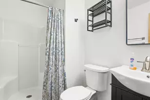 7426 Ashton Villa, Rockford, IL 61107 - Photo 24