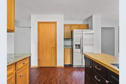 7426 Ashton Villa, Rockford, IL 61107 - Photo 8