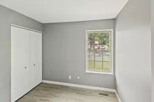 164 Galewood Dr, Bolingbrook, IL 60440 - Photo 6