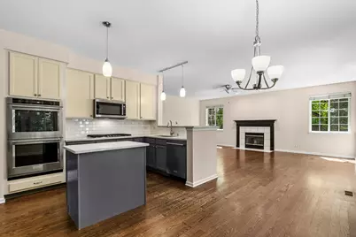 1428 Somerset Court, Mundelein, IL 60060 - Photo 12