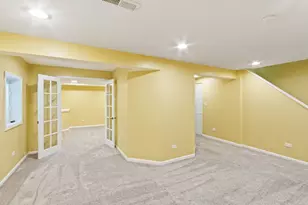 912 Matthew Ct, Naperville, IL 60540 - Photo 36