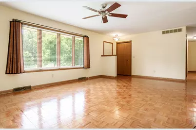 4315 W Rockton Road, Rockton, IL 61072 - Photo 6