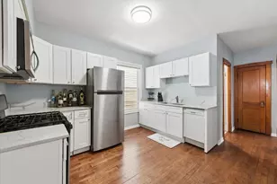 4854 W Winnemac Ave, Chicago, IL 60630 - Photo 14