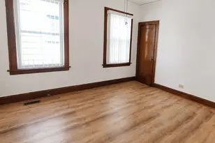 6140 S 75th Ave, Summit, IL 60501 - Photo 4