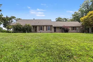 11 S Sager Rd, Valparaiso, IN 46383 - Photo 2