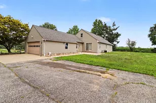 11 S Sager Rd, Valparaiso, IN 46383 - Photo 24