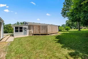 19721 US 150 Hwy, Bloomington, IL 61705 - Photo 6